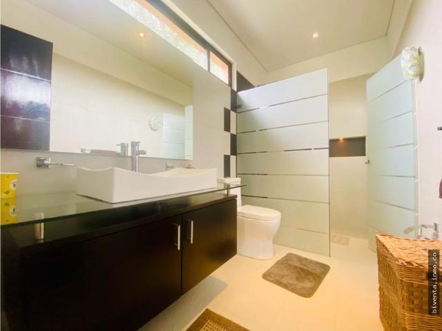 ARRIENDO CASA 368M2 HATO GRANDE RESERVADO SOPO