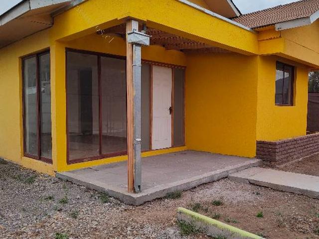Arriendo casa