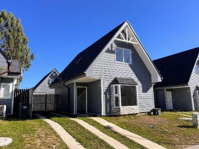 ARRIENDO CASA 3 DORMITORIOS, JARDINES DEL ALTO, PUERTO VARAS
