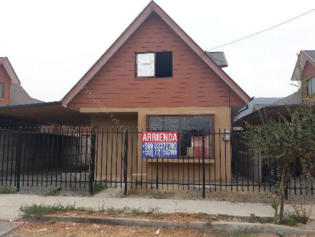 ARRIENDO CASA, 3 HABITACIONES, 2 BAÑOS