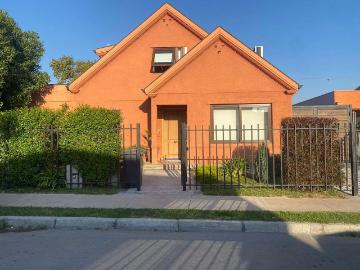 ARRIENDO CASA 3HAB 3BA COLINA