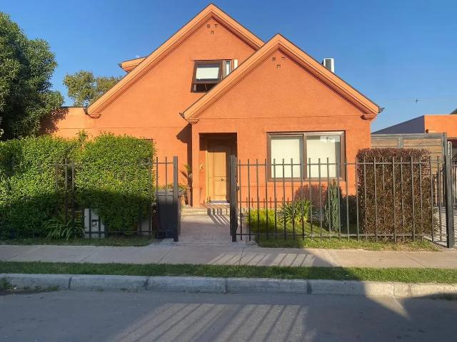 Arriendo Casa 3hab 3ba Colina