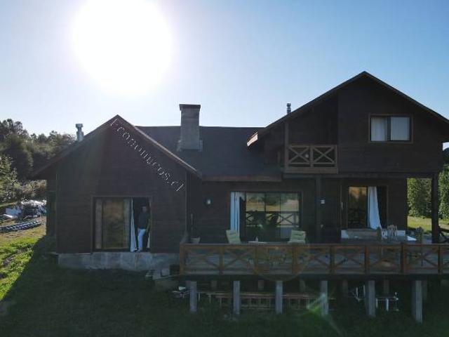 ARRIENDO CASA 4 DORM. LOMAS DE VILLARRICA