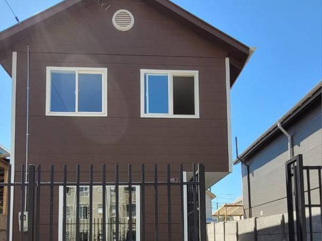 Arriendo casa