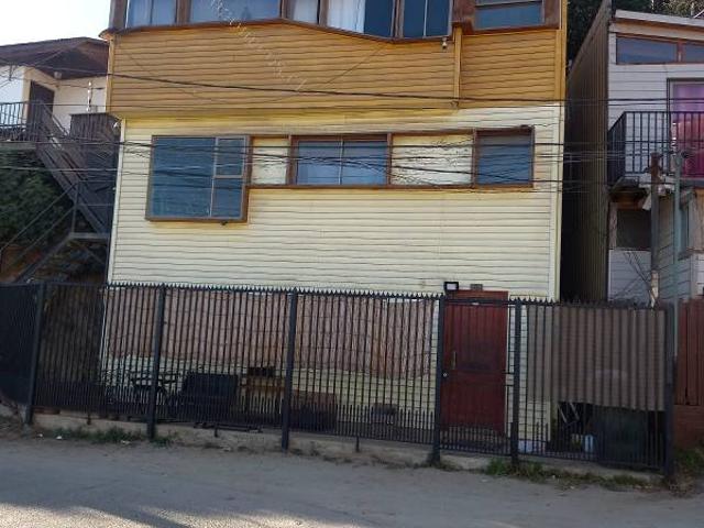 Arriendo casa