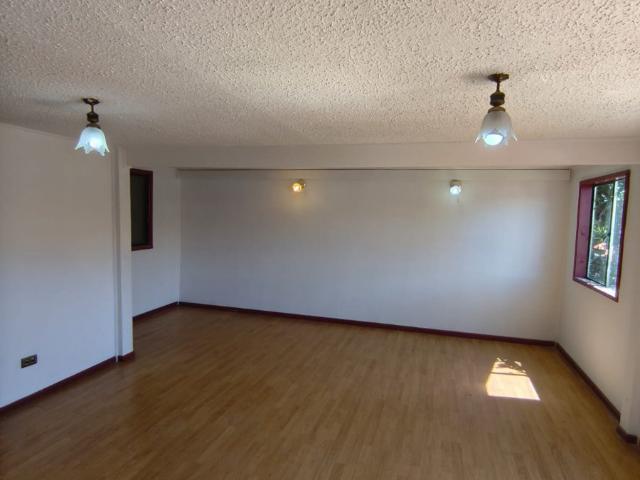 ARRIENDO CASA