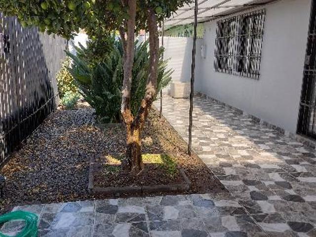 ARRIENDO CASA