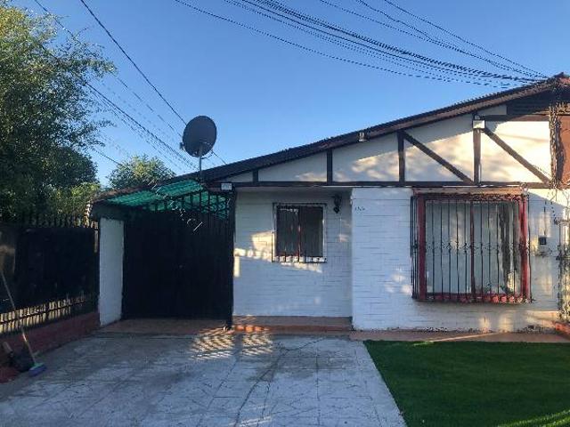 Arriendo casa