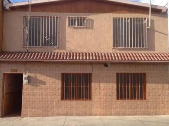 Arriendo casa