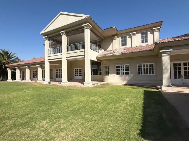 ARRIENDO CHICUREO