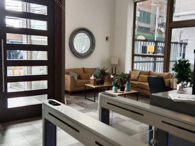 Arriendo cómodo depto. Estación Central Conde del Maule