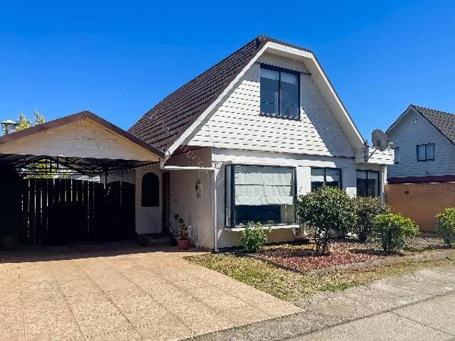 Arriendo de casa amoblada y equipada en Co. Vientos del Sur