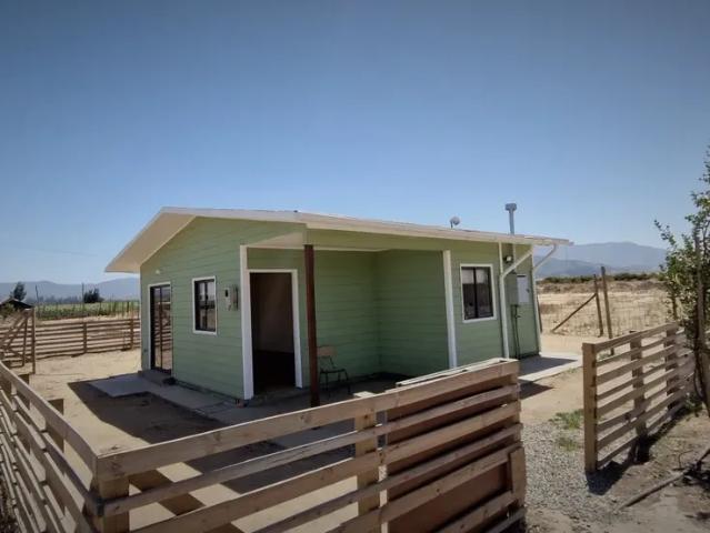 Arriendo De Casa, De 2 Dormitorios, En San Pedro, Quillota