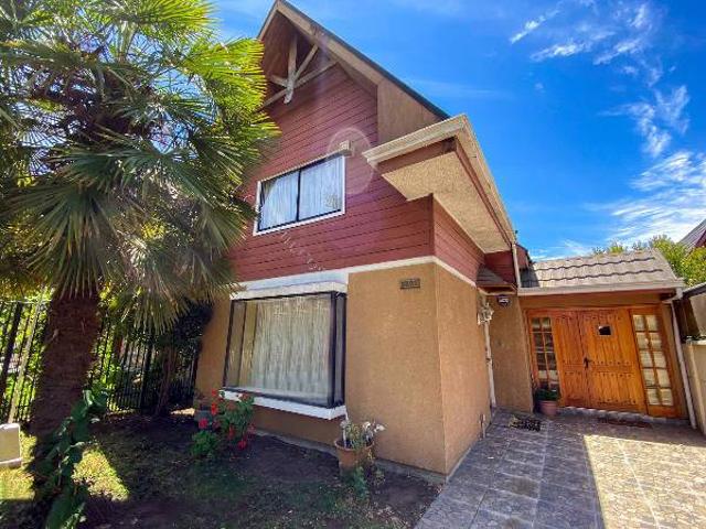Arriendo de casa en Avenida Oriente, en Los Ángeles