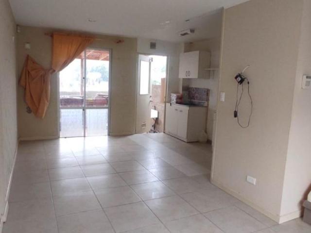 ARRIENDO DE CASA EN COND. JARDDINES DE BELLOTO NORTE
