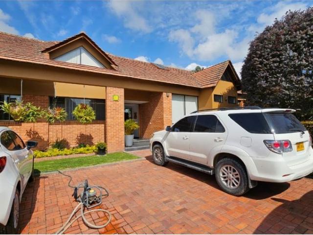 ARRIENDO DE CASA EN EL CONJ.RES.CANELON RESERVADO, CAJICA