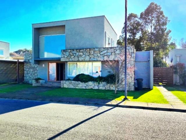 Arriendo de Casa