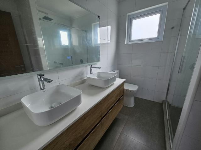 Casas en arriendo en Talca | CASA EN PARCELAS SAN VALETÍN 3 dormitorios por CLP 1200. 00