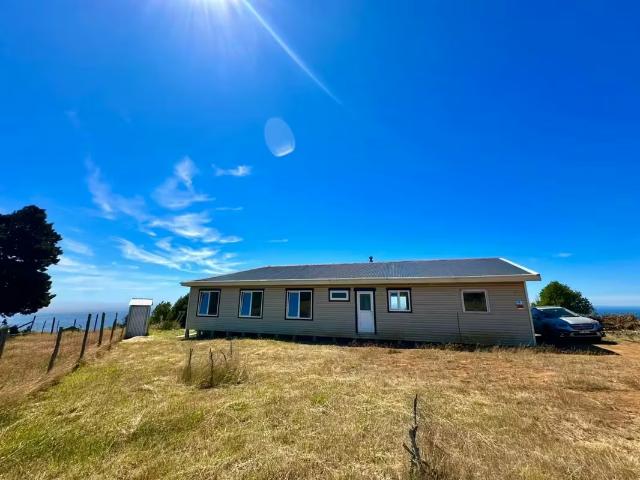 Arriendo de Casas en Valdivia | Casa Nueva En Parcela Cerca Parque Oncol Caleta Bonifacio 4 Dormitorios por CLP 780000.00
