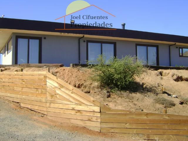 Casas en arriendo en Villa Alemana | Parcela ubicada en Lomas de Peñablanca, buena ubicación. 3 dormitorios por CLP 1100. 00