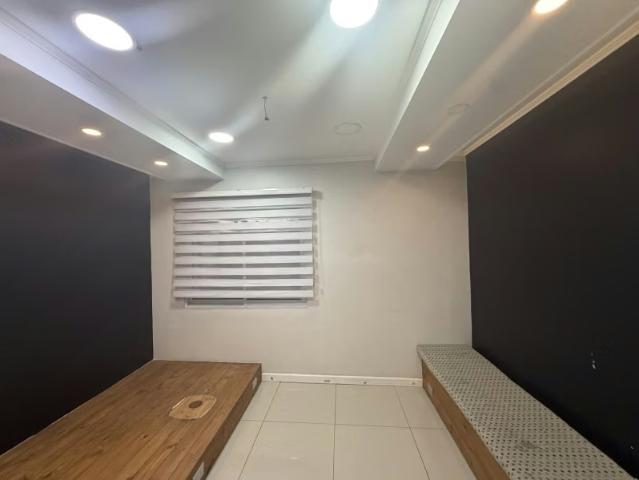 Casas en arriendo en vitacura | casa las hualtatas con las tranqueras 5 dormitorios por clf 55.00