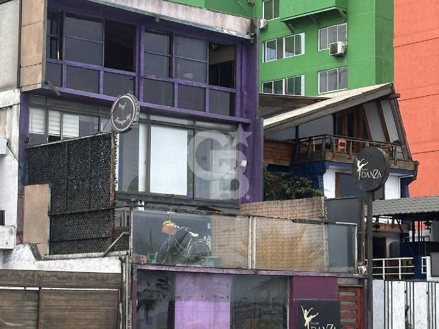 Casas en arriendo en Antofagasta | Casa para Uso Habitacional y Comercial 10 dormitorios por CLF 100.00