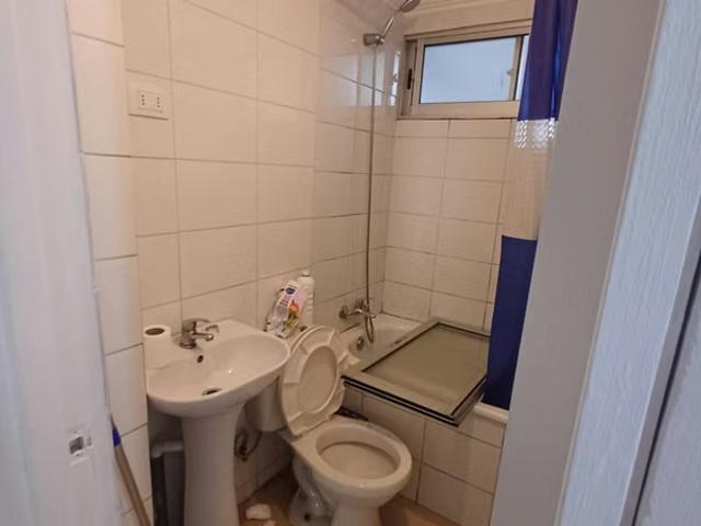 Arriendo de Casas en Antofagasta | SE ARRIENDA AMPLIA CASA ESQUINA 4 Dormitorios por CLP 1000. 00