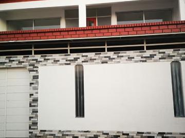Casa en arriendo en Región de Arica y Parinacota - Estacionamiento