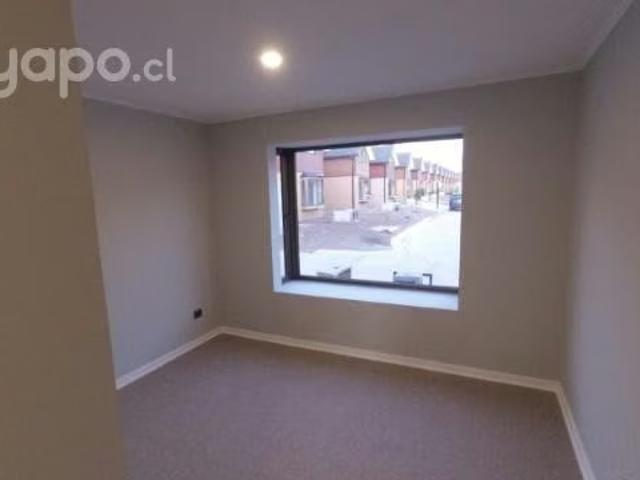 Arriendo de Casas en Buin | Casa Nueva en Condominio 3 Dormitorios por CLP 650000.00