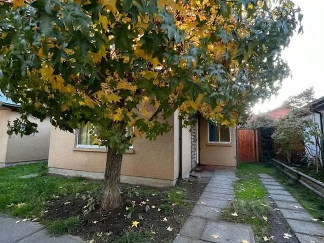 Arriendo de Casas en Chillán | Casa con Patio y buena Ubicación 3 Dormitorios por CLP 550000.00