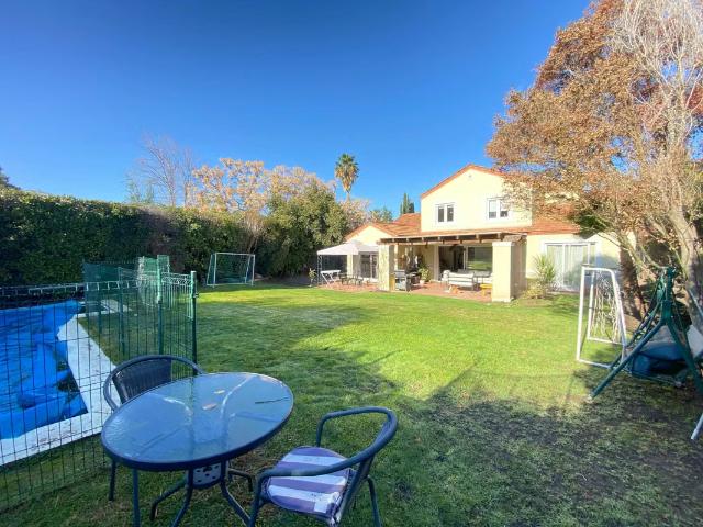 Casas en arriendo en colina | conectividad directa a santiago avenida del valle a autopista nor oriente 4 dormitorios por clf 54.00