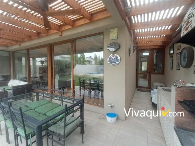 Casas en arriendo en Colina | Casa en arriendo de 4 dorm. En Colina 4 dormitorios por CLF 56.31