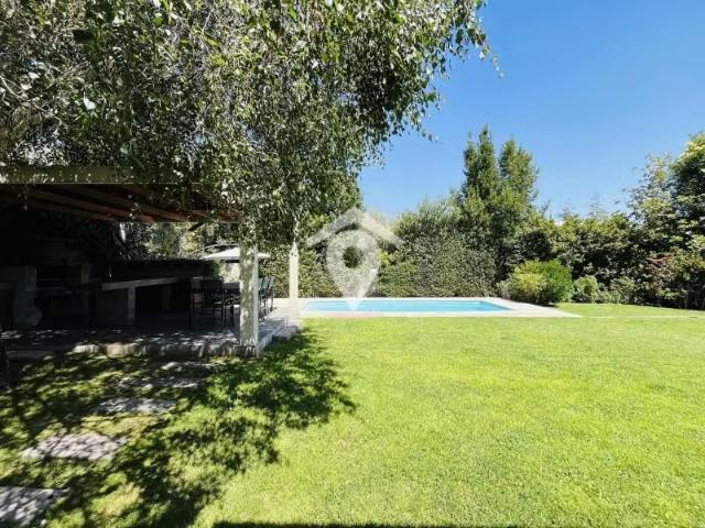 Casas en arriendo en Colina | Casa en arriendo de 5 dormitorios, Chicureo, Colina 5 dormitorios por CLP 2650. 00