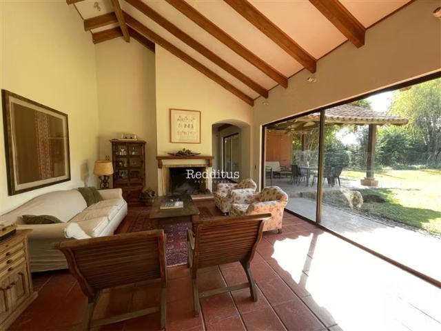 Casas en arriendo en Colina | Lo Pinto, amplia casa chilena de un piso. Cercana a colegios 3 dormitorios por CLF 40.00