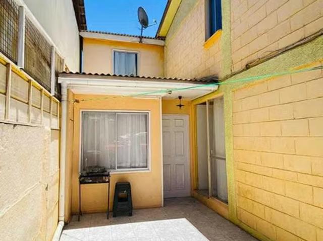 Arriendo de Casas en Copiapó | se arriencasa amoblada PALOMAR 71302 5 Dormitorios por CLP 1400. 00