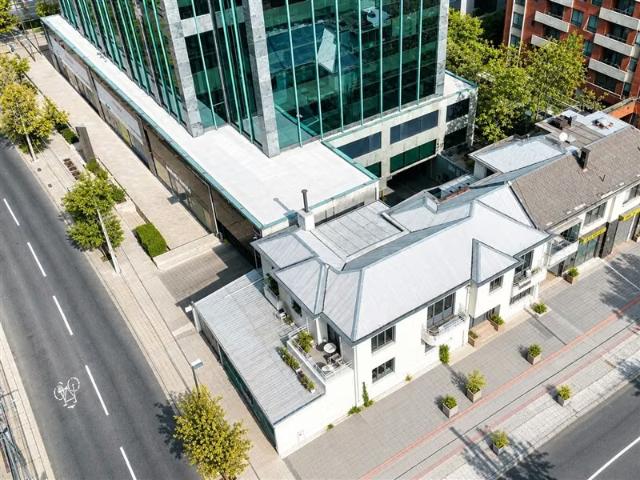 Casas en arriendo en Las Condes | Casa en arriendo de 6 dorm. En Las Condes 6 dormitorios por CLF 220.00