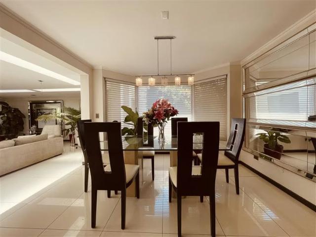 Casas en arriendo en Lo Barnechea | Casa en arriendo de 5 dorm. En Lo Barnechea 5 dormitorios por CLF 100.00