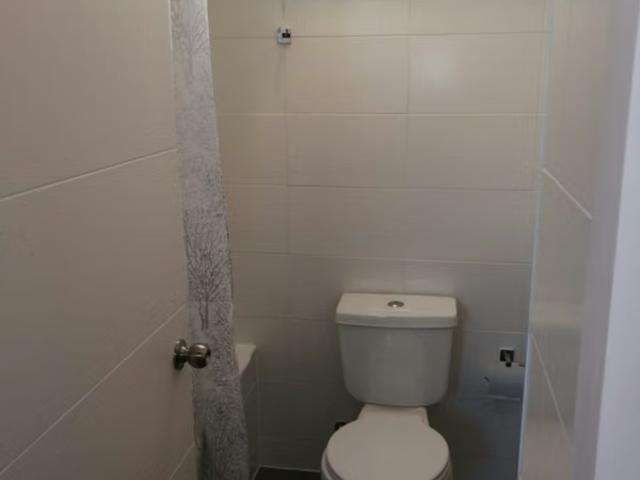 Casas en arriendo en los ángeles | arriendo casa amoblada 4d 3b gran sitio hacienda las cruces 4 dormitorios por clp 1500. 00