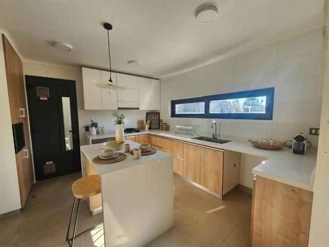 Casas en arriendo en Machalí | CASA NUEVA en Venta o Arriendo, Machalí, Nogales 3 dormitorios por CLF 35.00