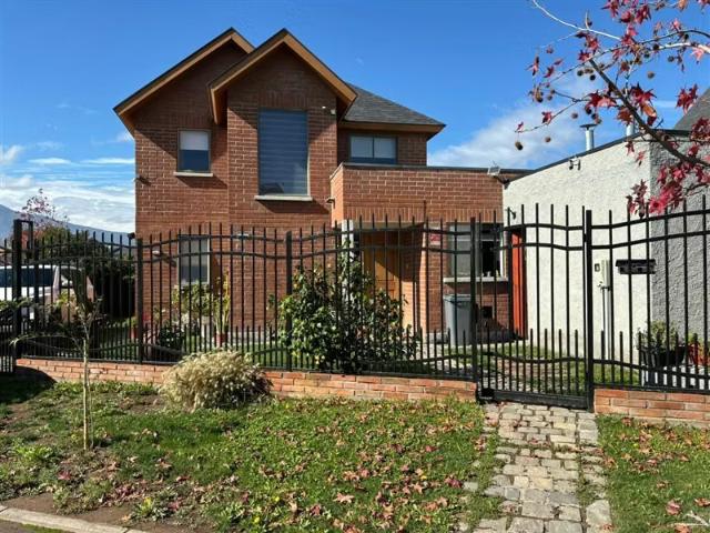 Casas en arriendo en Machalí | CASA VALLE LO CASTILLO 3 dormitorios por CLP 900000.00