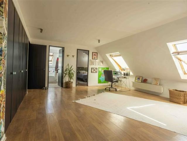 Casas en arriendo en Peñalolén | Casa arriendo de 6 dormitorios 4 baños Las Pircas Peñalolén 6 dormitorios por CLP 2300. 00
