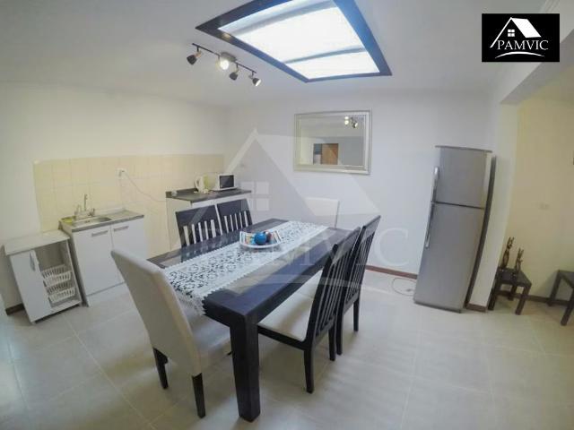 Arriendo de Casas en Pozo Almonte | Casa En Arriendo En Pasaje Sanfuentes, Pozo Almonte 6 Dormitorios por CLP 1500. 00