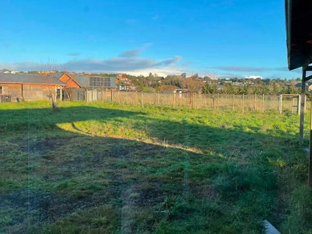 Casas en arriendo en puerto varas | amplia casa en parcela 4d/3b con vista 1766 dormitorios por CLP 1300. 00