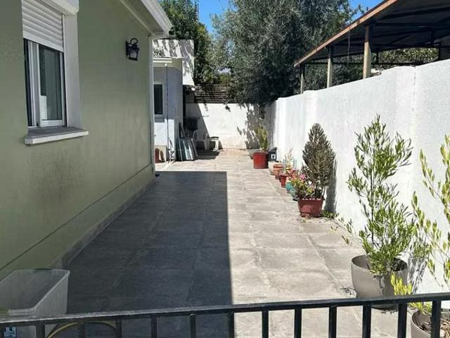 Casas en arriendo en recoleta | casa remodelada con gran terreno. 1659 dormitorios por CLP 1400. 00