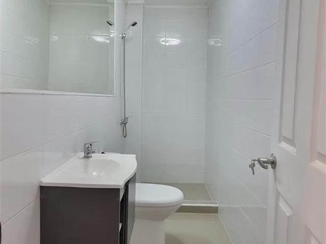 Arriendo de Casas en Santiago | Casa en arriendo14 dorm. Barrio Yungay remodelada totalmente 14 Dormitorios por CLF 60.00