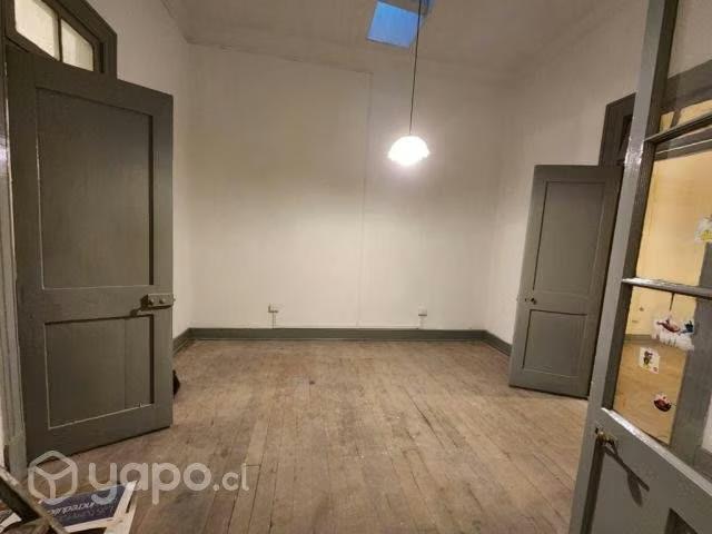 Arriendo de Casas en Santiago | Casa para uso comercial 4 Dormitorios por CLP 2500. 00