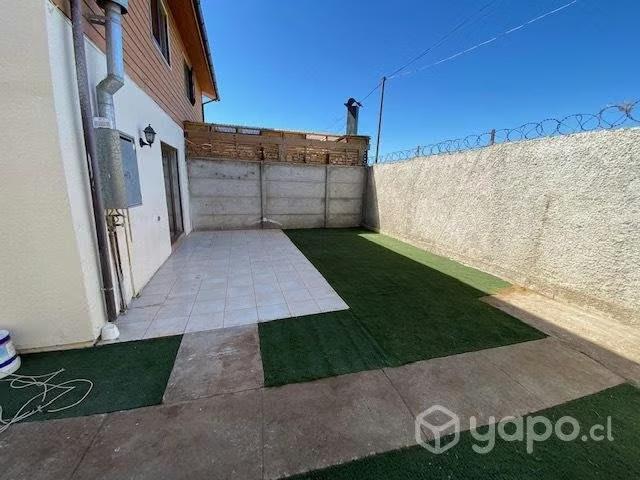 Casas en arriendo en Santo Domingo | Casa en Villa Don Matias 3 dormitorios por CLP 600000.00