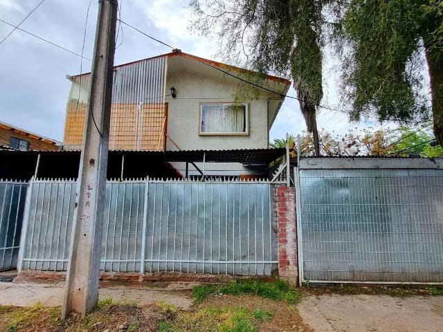 Arriendo de Casas en San Bernardo | Enrique Madrid Osorio con Industria muy cerca de Av. Portales 2 Dormitorios por CLP 340000.00