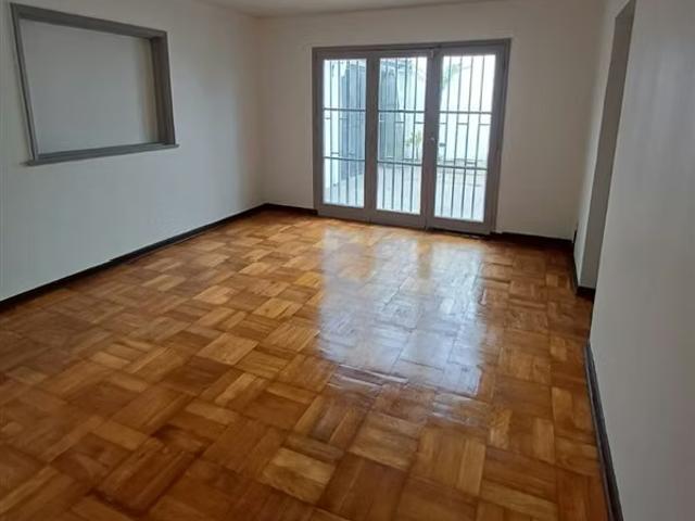 Arriendo de Casas en Ñuñoa | Casa uso comercial José Miguel Infante/Av Grecia 4 Dormitorios por CLF 52.00