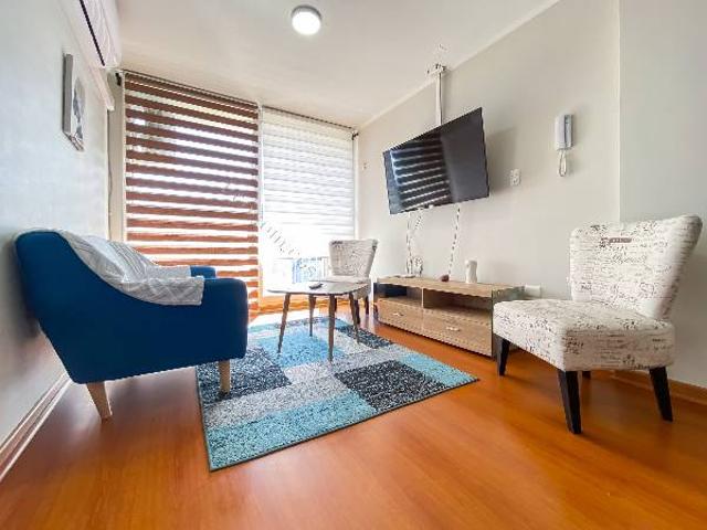 Arriendo de depto amoblado en condominio privado en LA